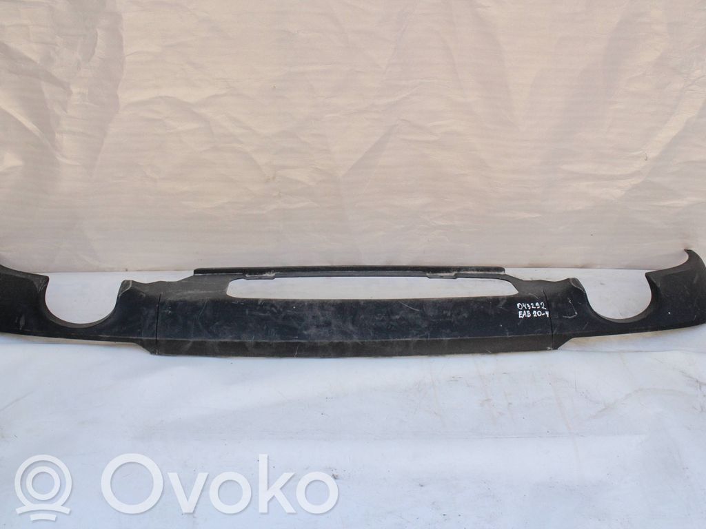 Opel Insignia B Takapuskurin alaosan lista 