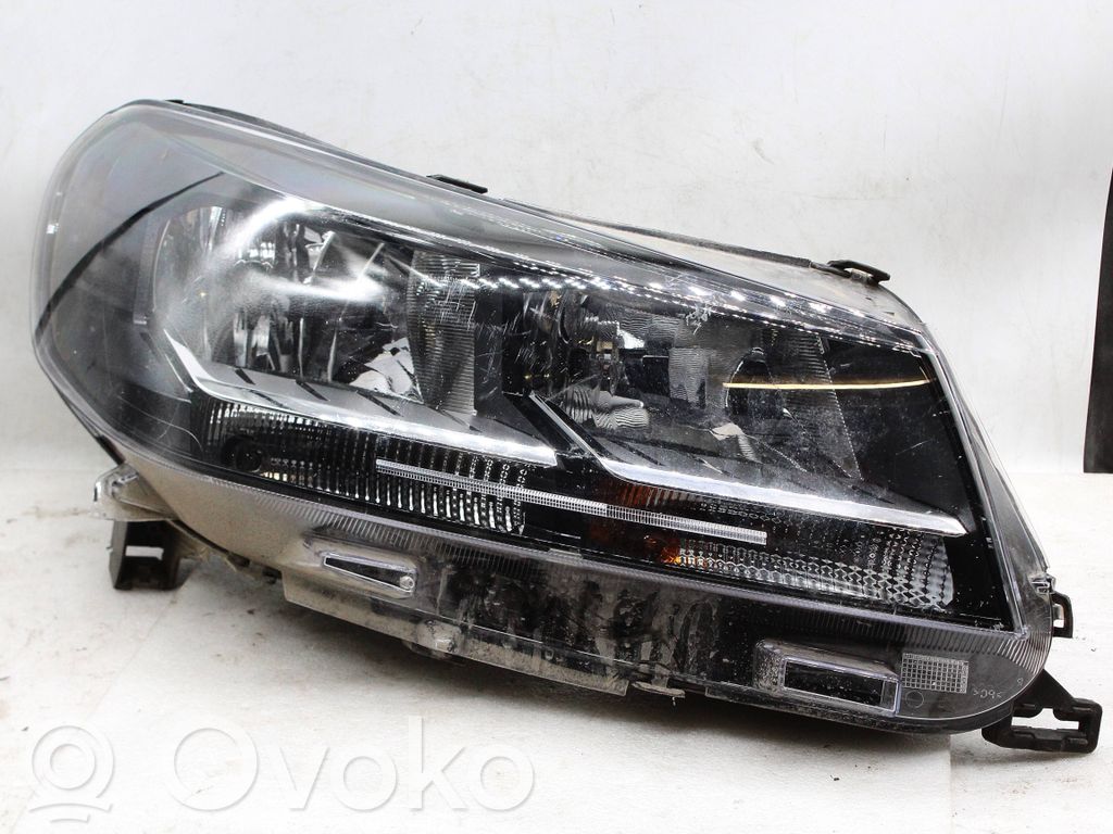 Toyota Proace Headlight/headlamp 