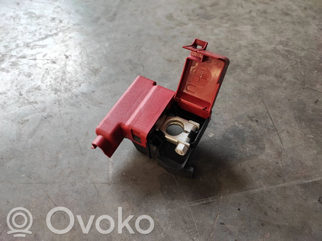 Cable positivo (batería)   828171AB10,7134747030