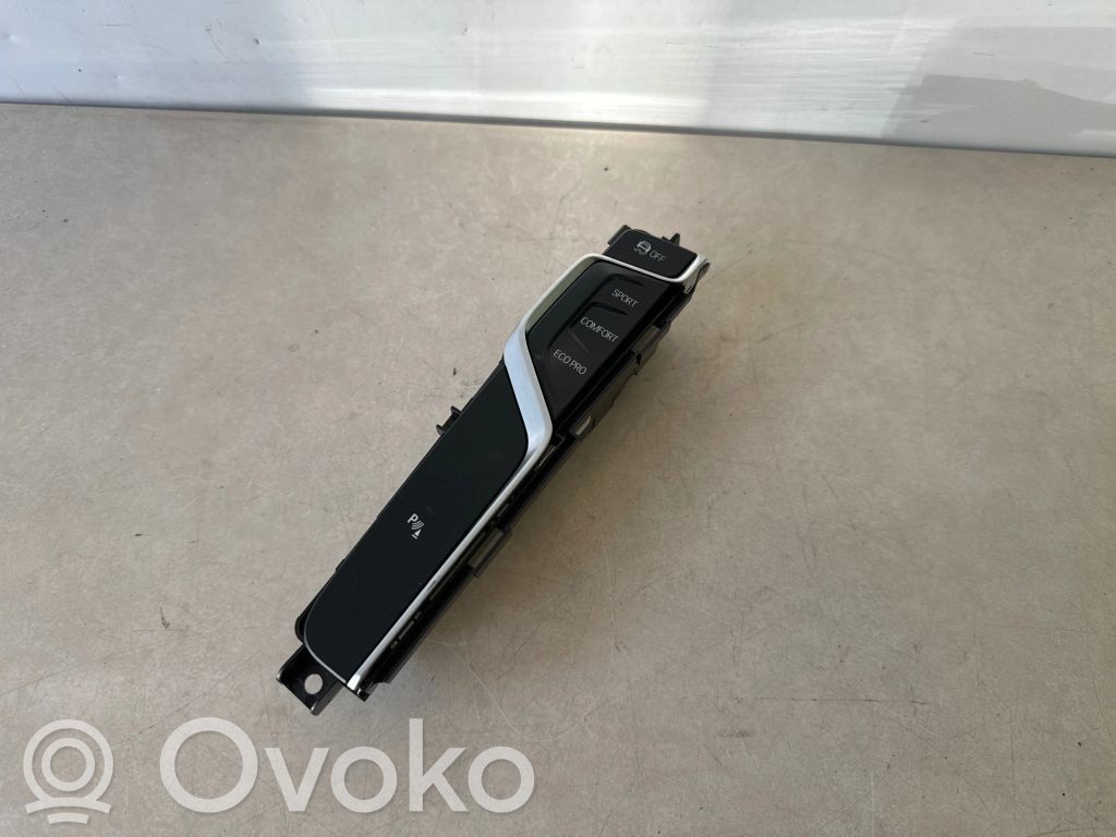 BMW 5 G30 G31 G38 A set of switches 