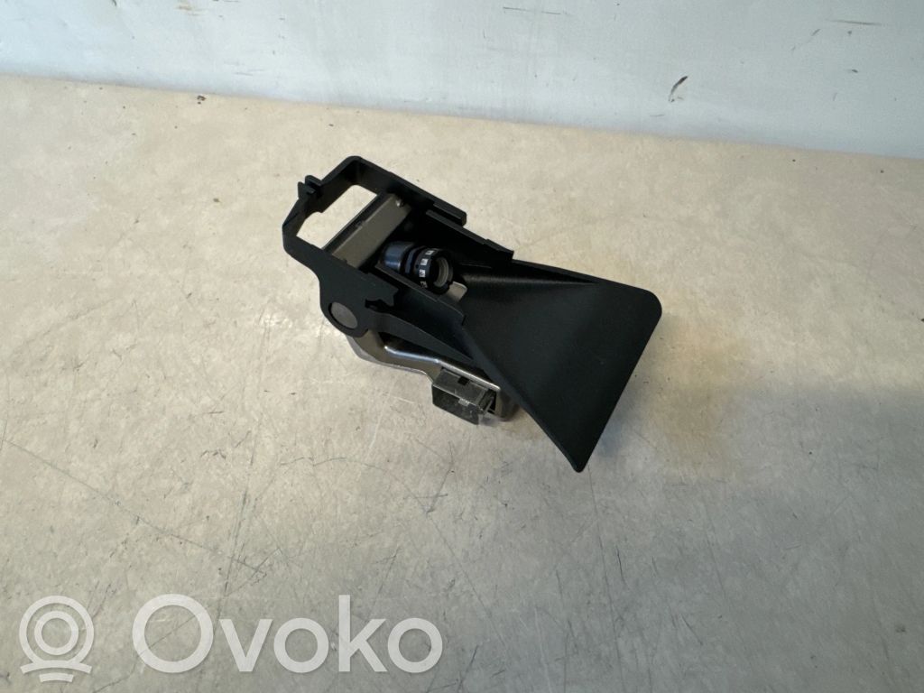 BMW 5 GT F07 Tuulilasin tuulilasikamera 