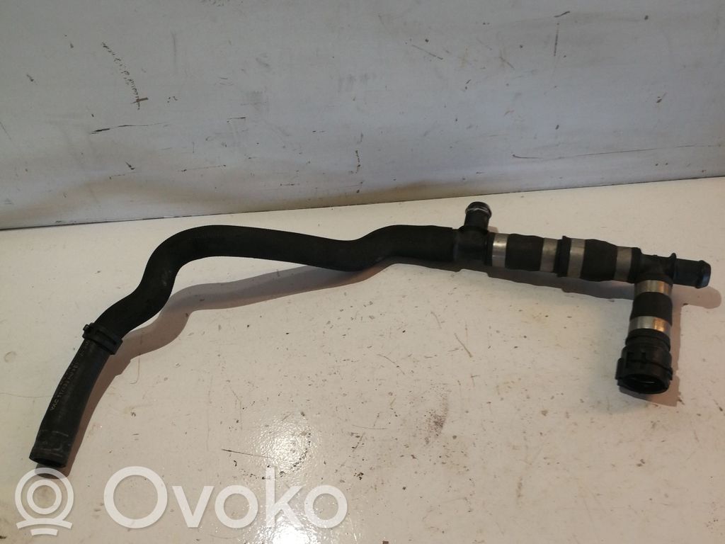 Audi A6 S6 C6 4F Engine coolant pipe/hose 