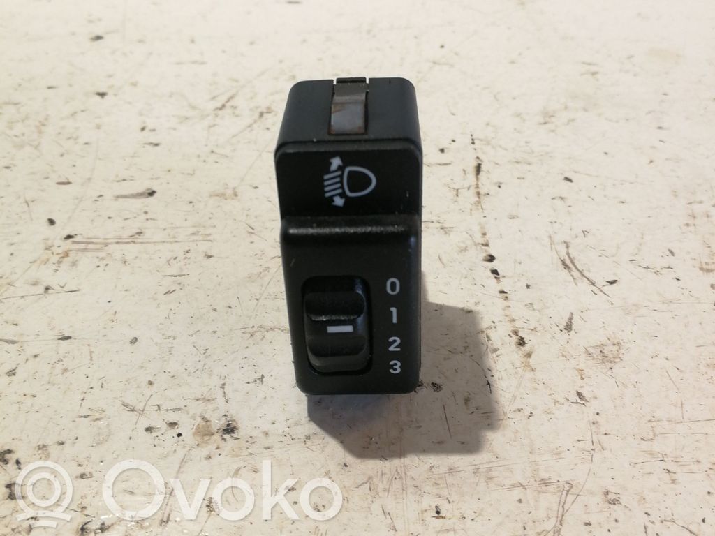 Opel Corsa B Headlight level height control switch 