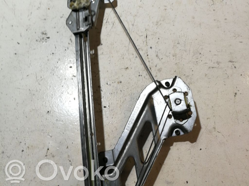 Opel Corsa B Regulador manual de la ventanilla trasera 