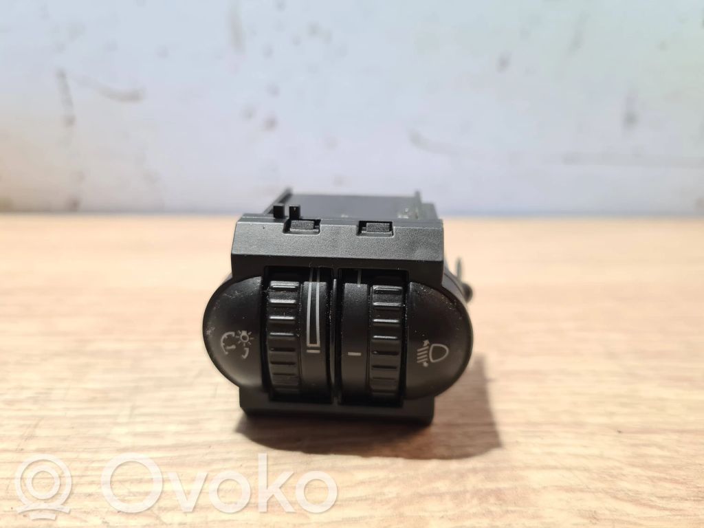 Volkswagen Golf VI Headlight level height control switch 