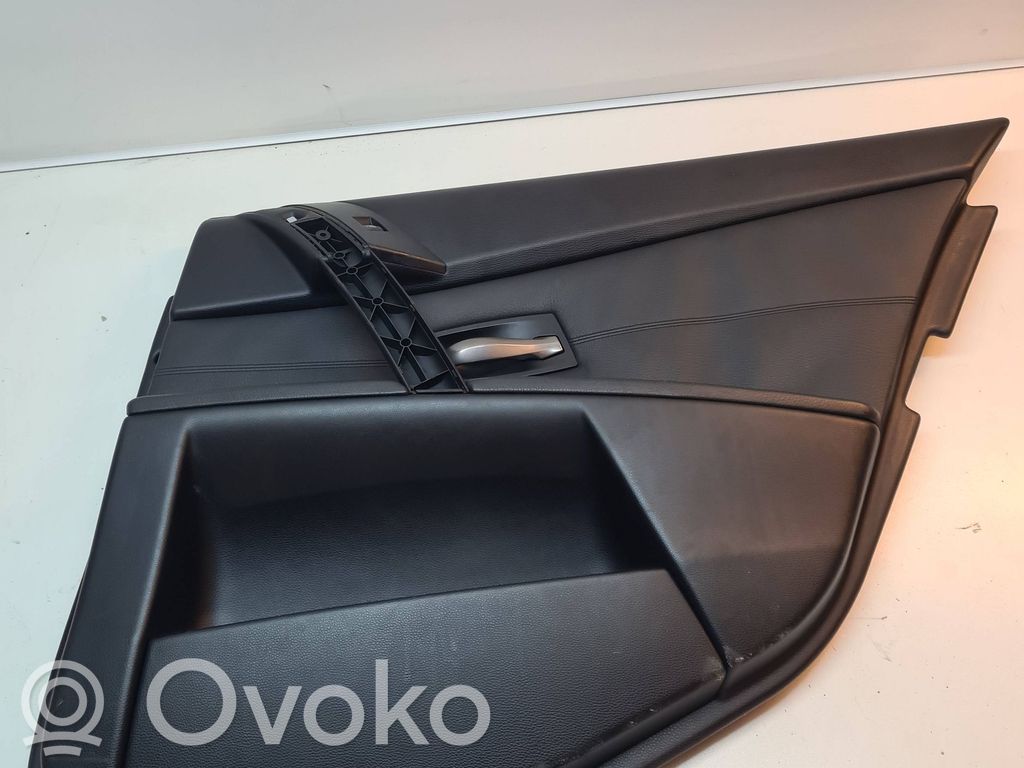 BMW 5 E60 E61 Apšuvums aizmugurējām durvīm 