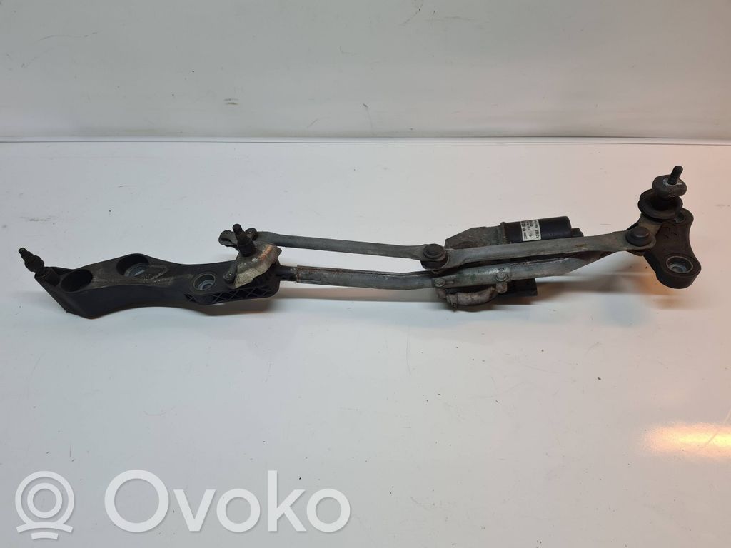 BMW 5 E60 E61 Etupyyhkimen vivusto ja moottori 
