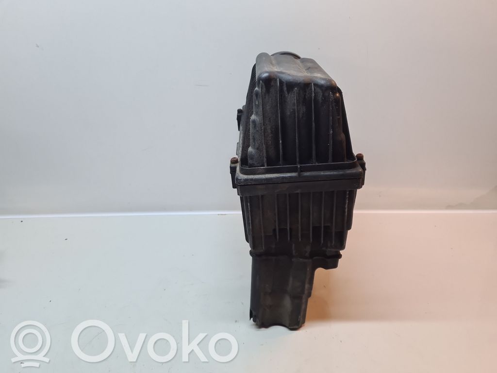 Citroen C8 Air filter box 