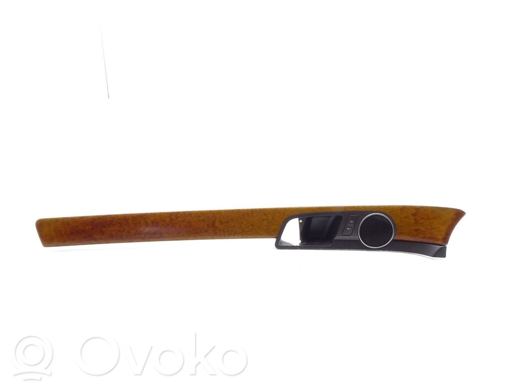 Volkswagen Phaeton Front door trim (molding) 