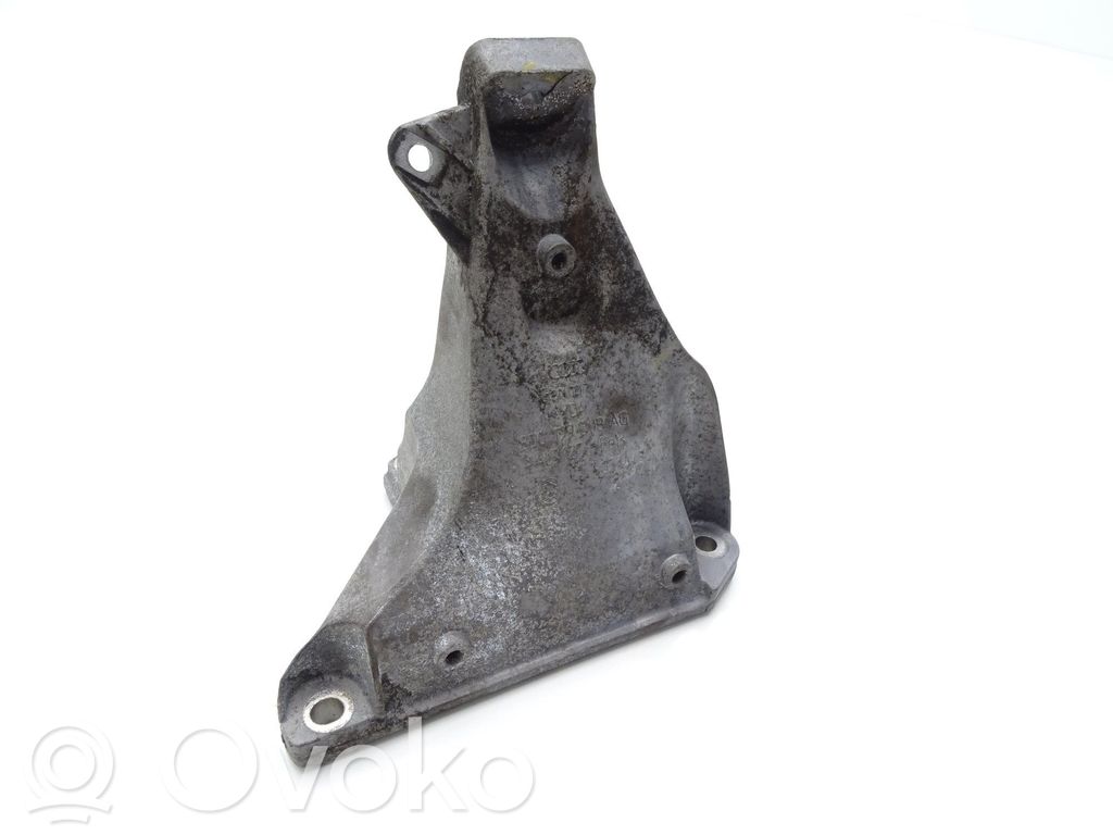 Engine mounting bracket   8D0199308A