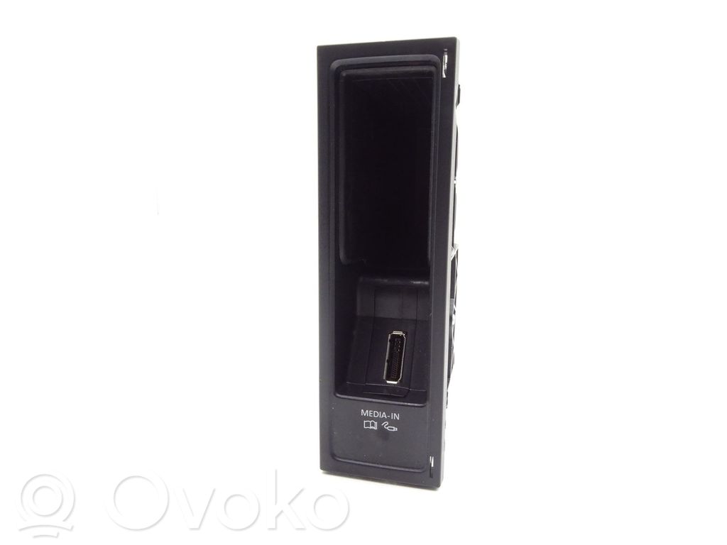 Central body control module   5N0035341E,5N0033342D