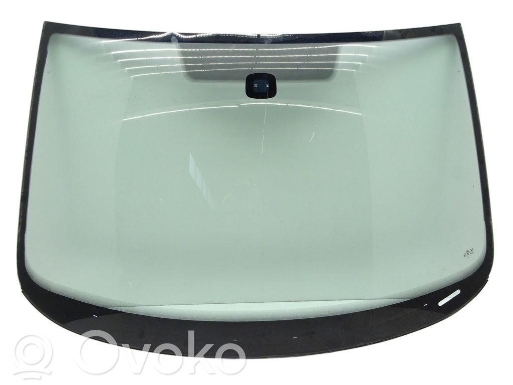 Skoda Superb B6 (3T) Front windscreen/windshield window 