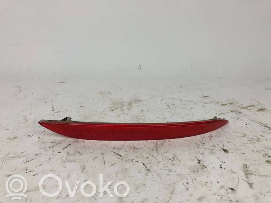 Задний oтражатель   7183914,4608
