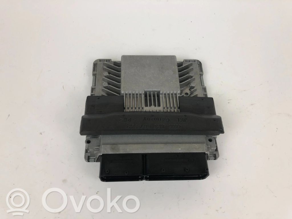 Audi A4 S4 B8 8K Engine control unit/module 