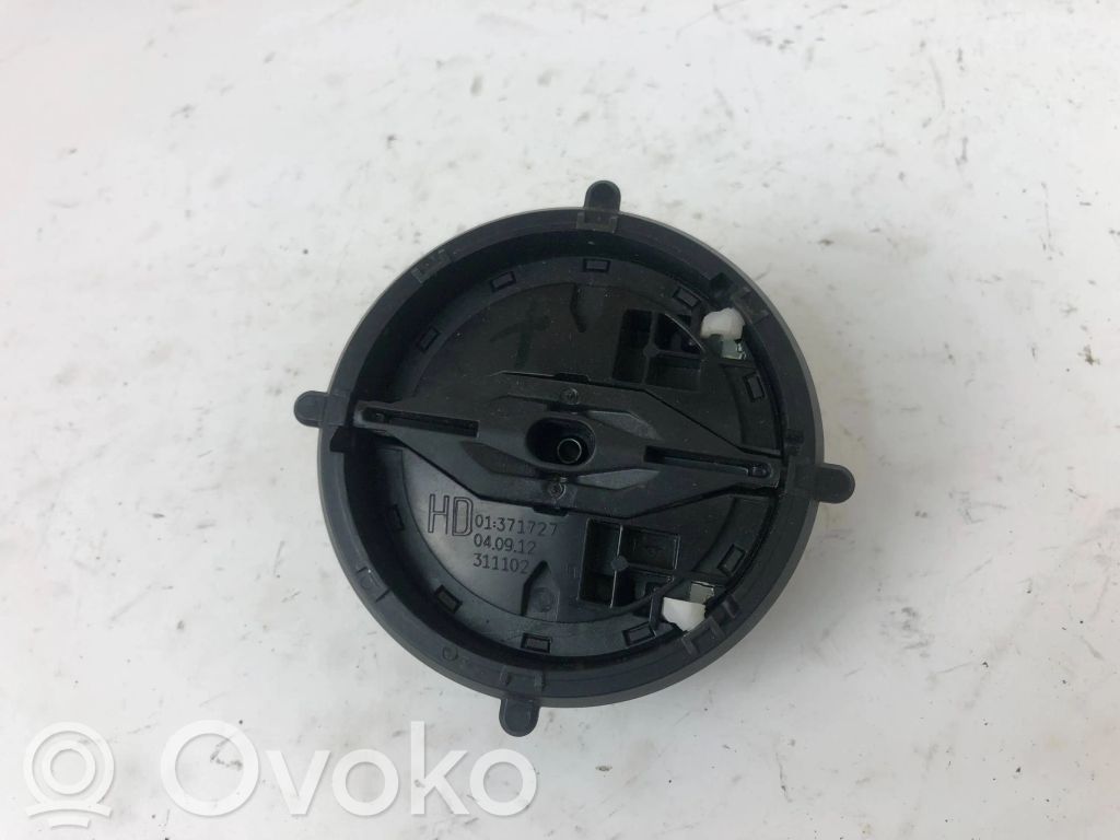 Audi A6 C7 Element lusterka bocznego drzwi przednich 