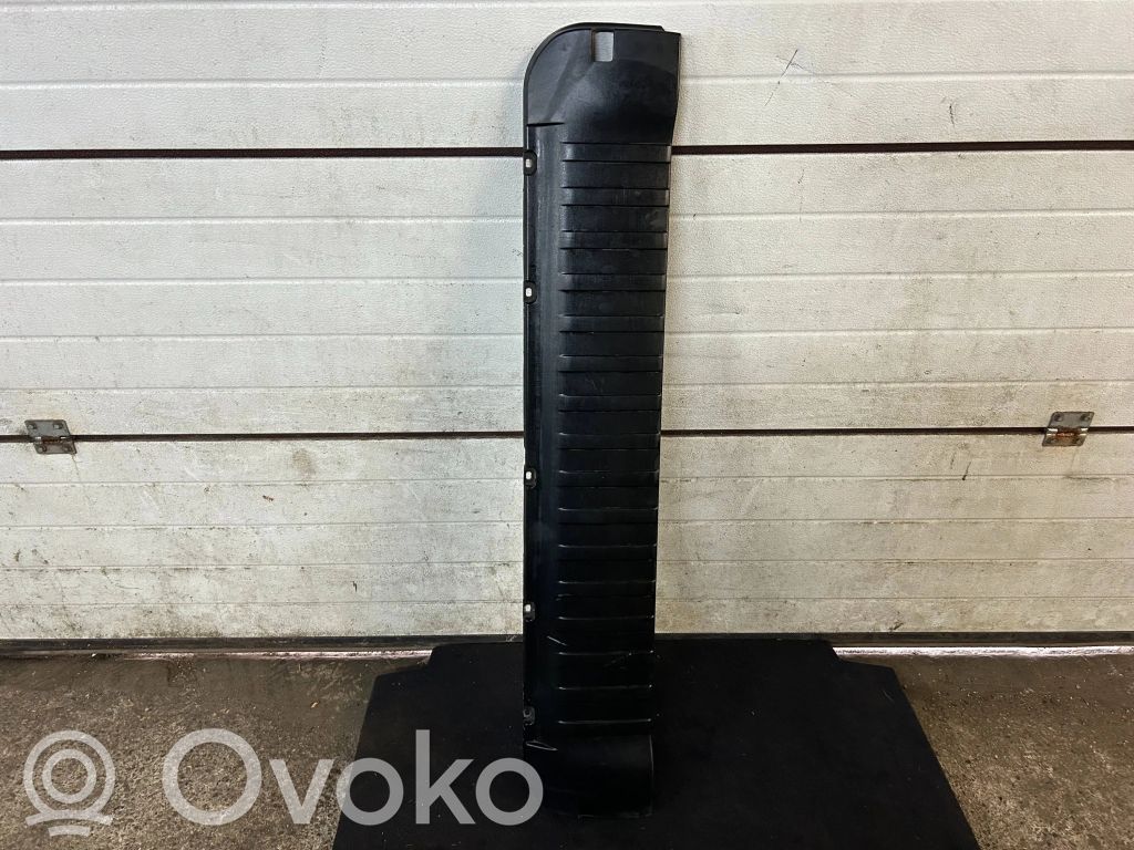 BMW X5 E70 Tailgate trim 