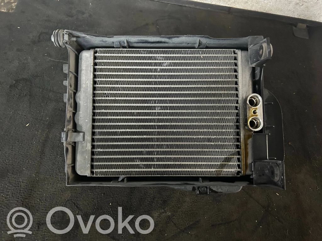 BMW X6 E71 Engine oil radiator 
