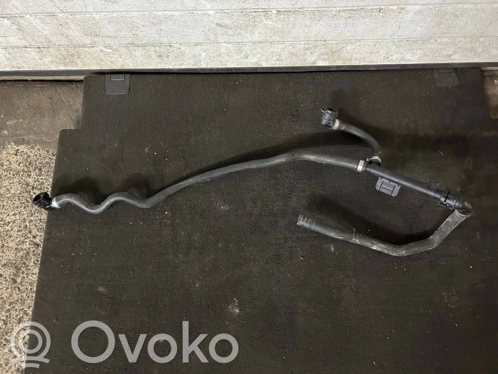 BMW X6 E71 Engine coolant pipe/hose 