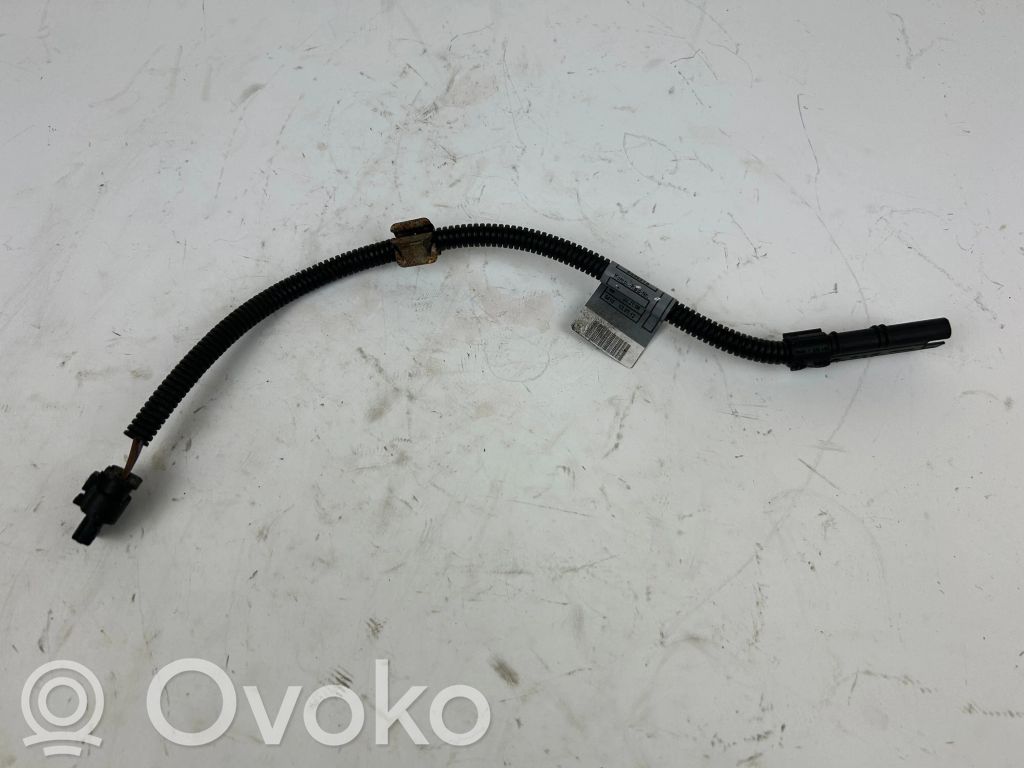 Engine installation wiring loom   7601308