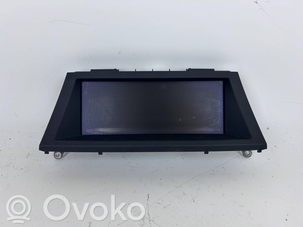 BMW X6 M Screen/display/small screen 