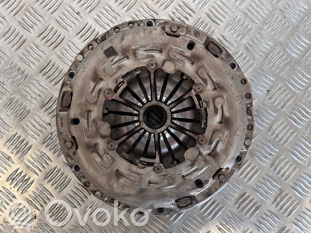 BMW X1 F48 F49 Sprzęgło / Komplet 
