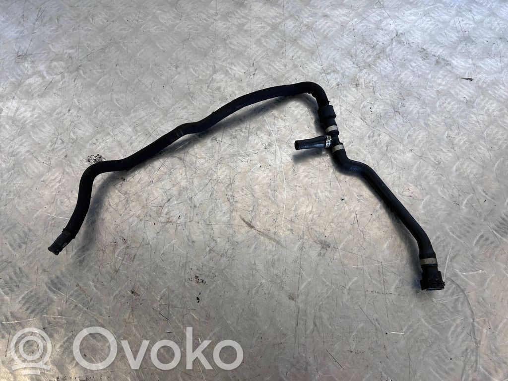 BMW X5M E70 Engine coolant pipe/hose 