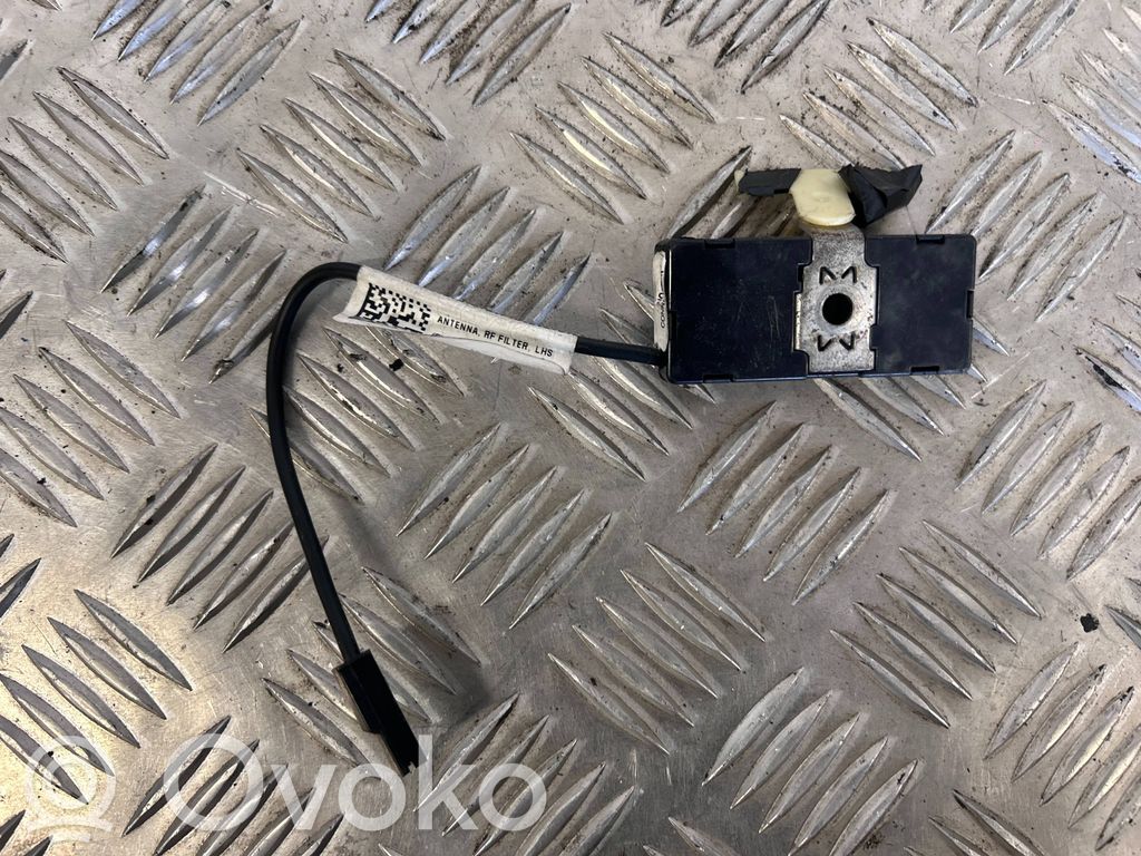 Tesla Model X Antenos stiprintuvas 