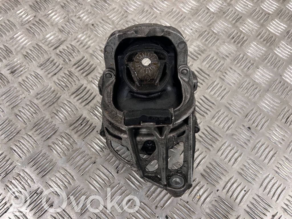 Audi Q5 SQ5 FY Engine mount bracket 
