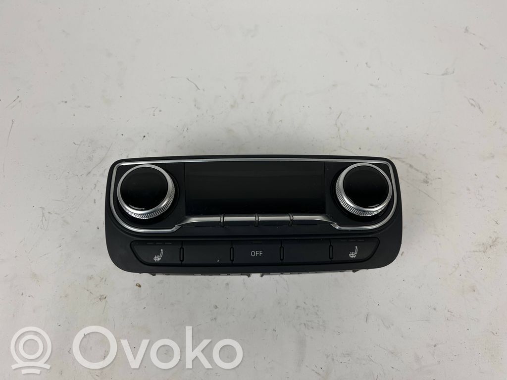 Audi Q7 4M Climate control unit 
