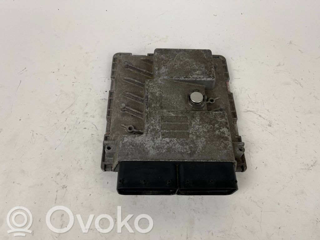 Audi Q7 4M Engine control unit/module 