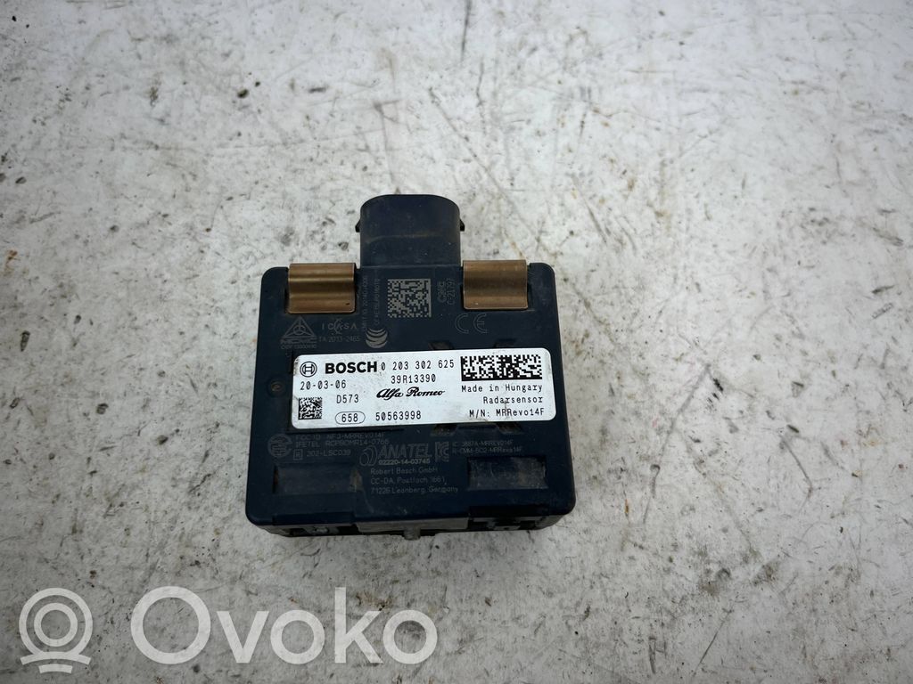 Alfa Romeo Stelvio Sensor de radar Distronic 