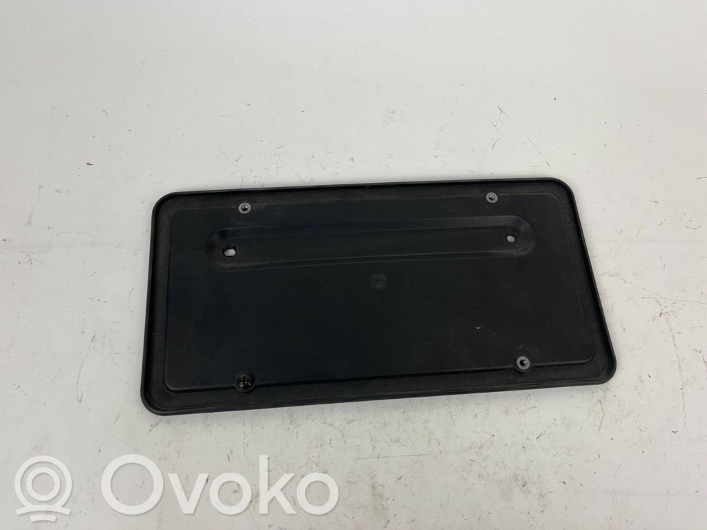 Tesla Model 3 Numerio laikiklis 