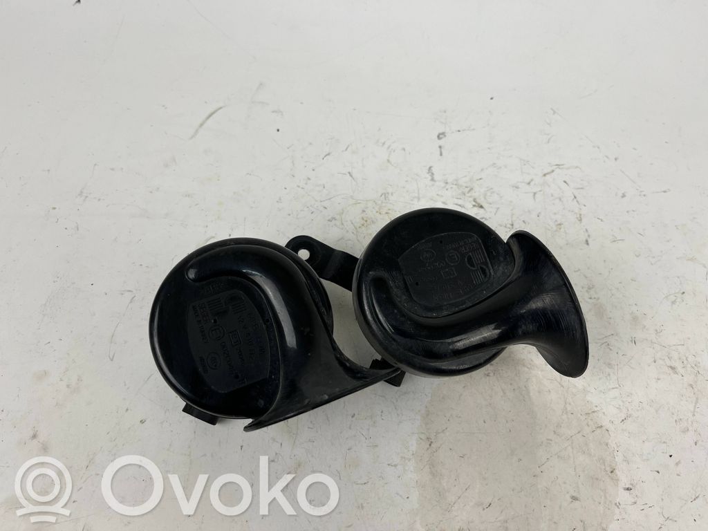 Tesla Model 3 Skaņas signāls 