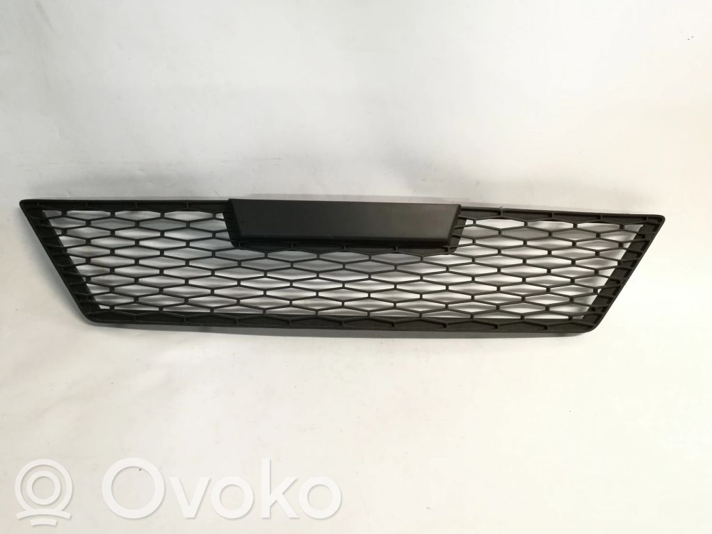 Seat Leon (1P) Etusäleikkö 