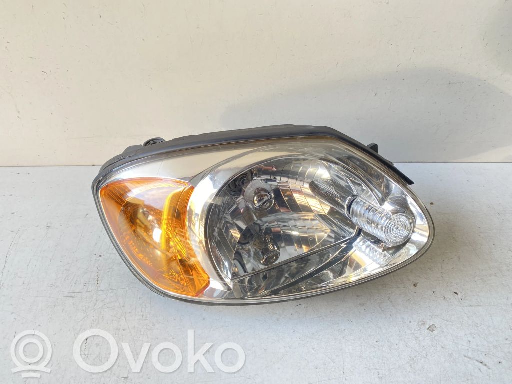 Hyundai Accent Scheinwerfer 