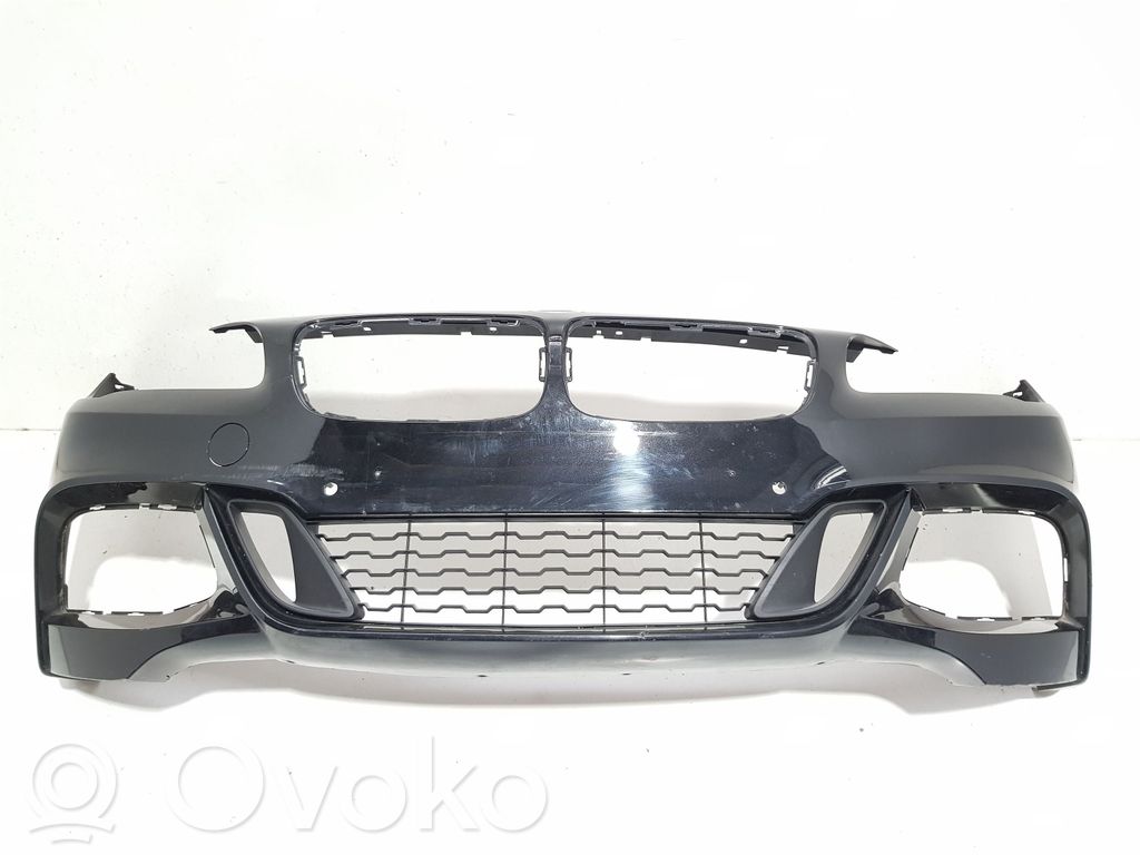 BMW 2 F46 Parachoques delantero 