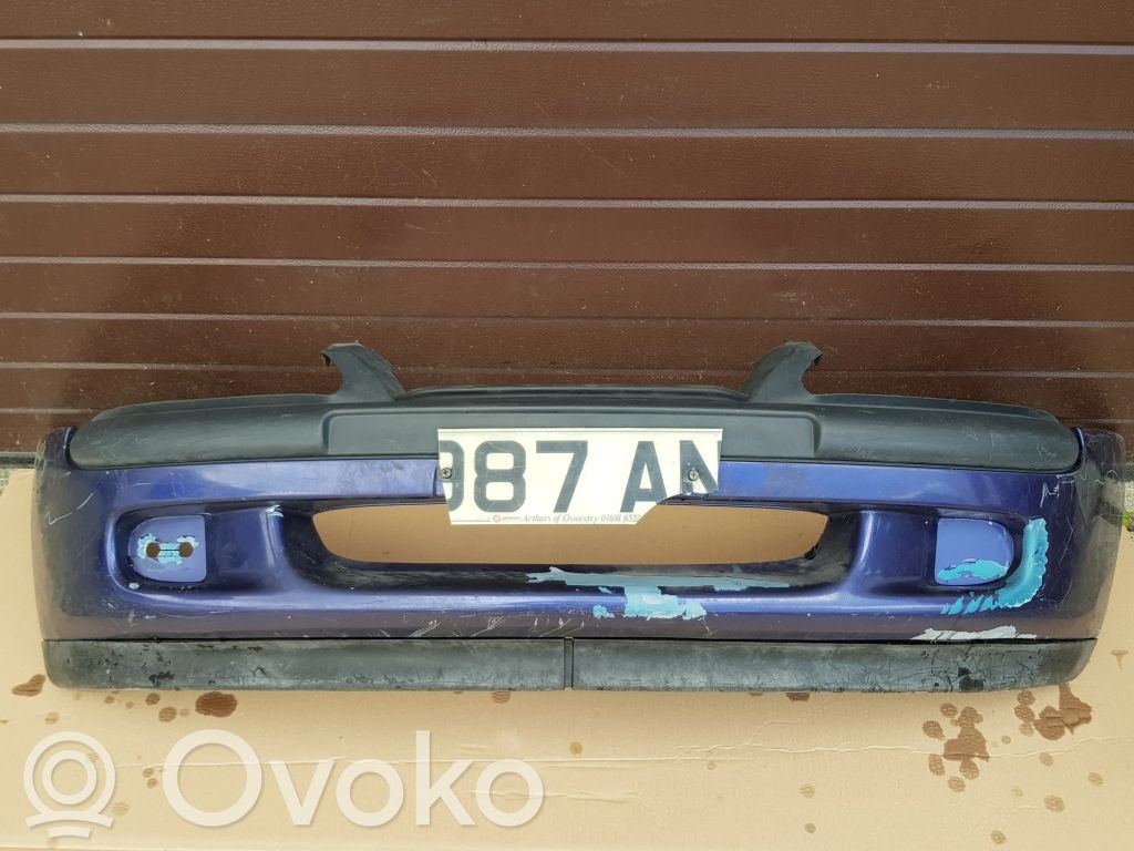 Opel Tigra A Parachoques delantero 