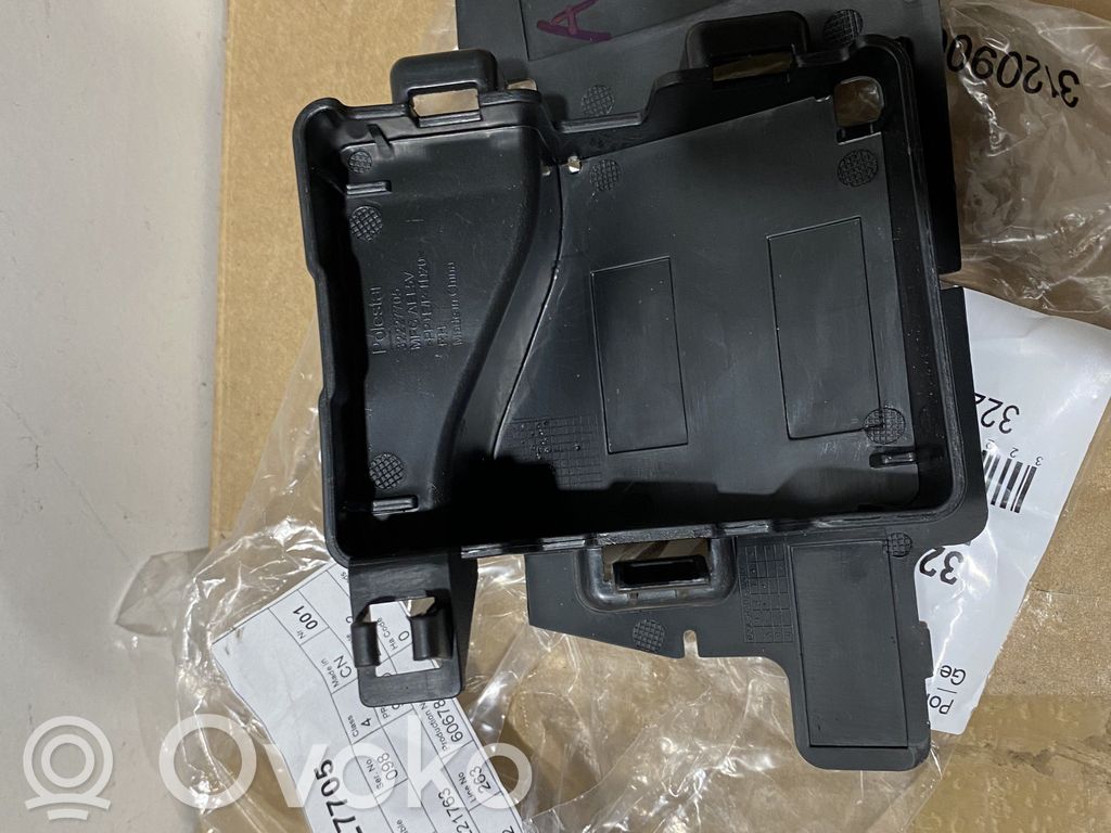 Polestar 2 Front bumper mounting bracket 