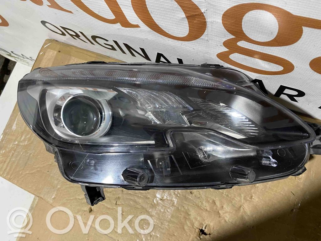 Peugeot 2008 I Scheinwerfer 