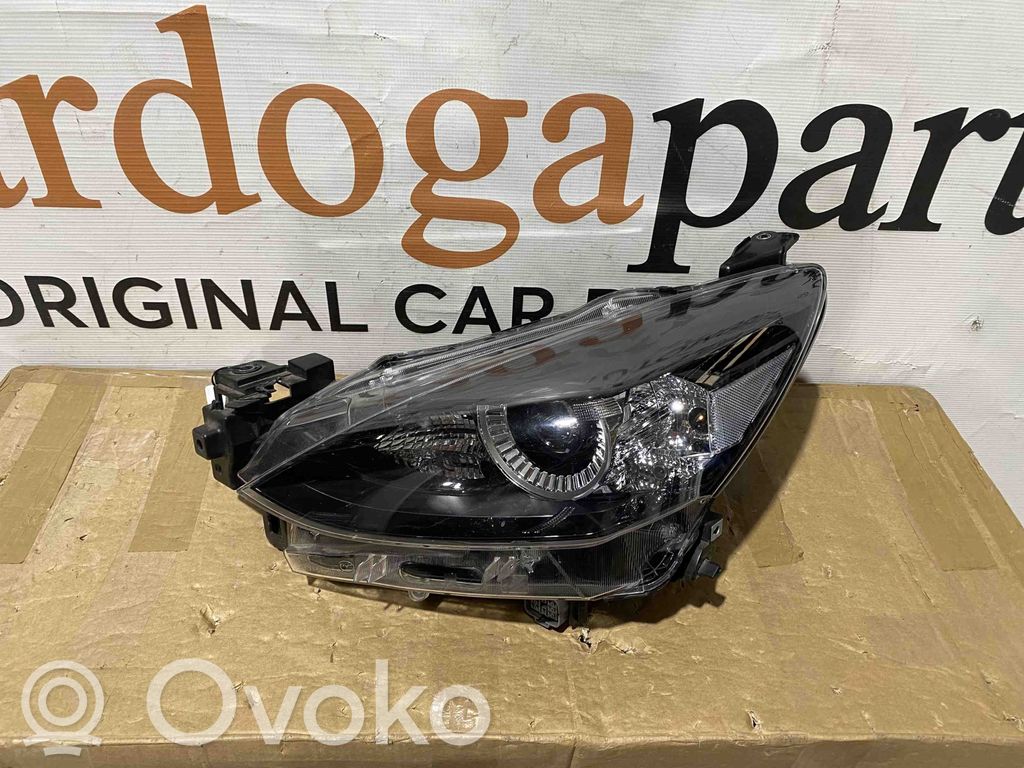Mazda 2 Headlight/headlamp 