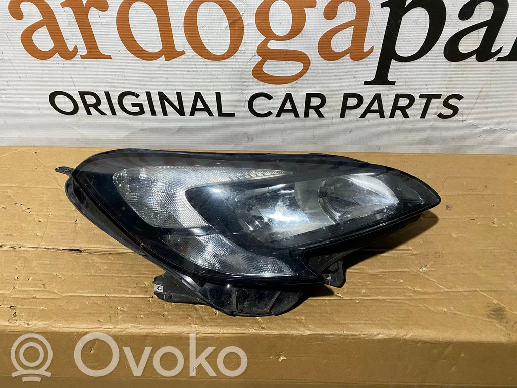 Opel Corsa D Priekšējais lukturis 
