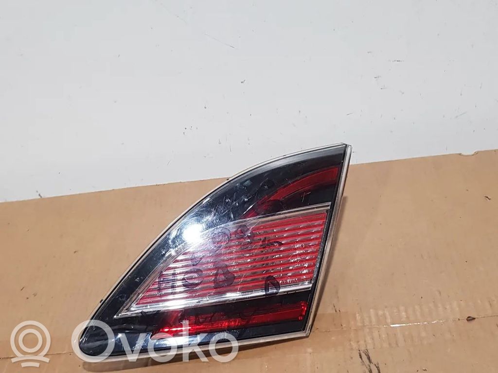 Luz trasera/de freno   13241055,13241055