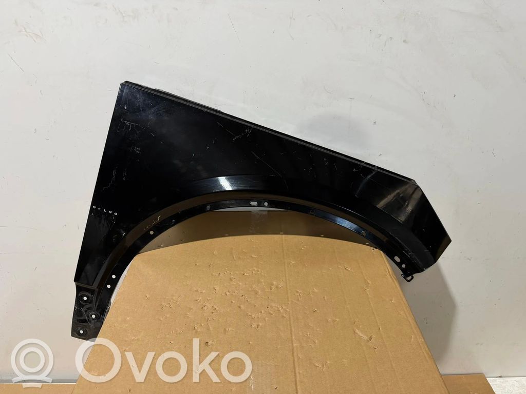 Volvo XC40 Spārns 