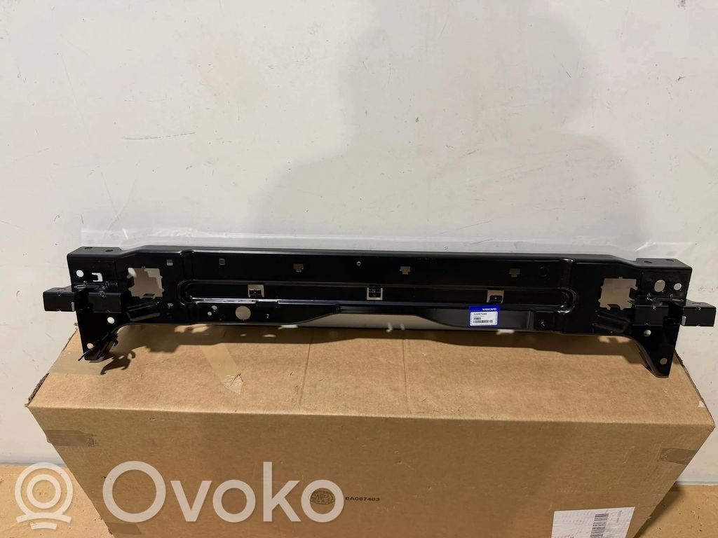 Volvo XC40 Suport superior panou fixare radiatoare 