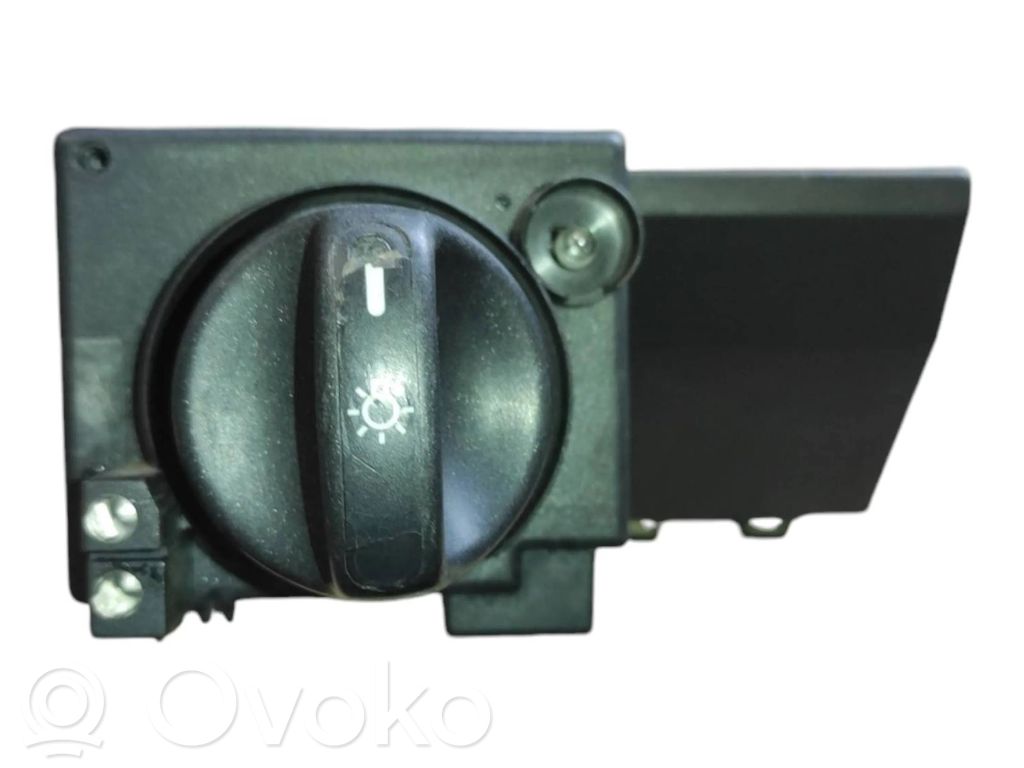 Mercedes-Benz E W210 Light switch 