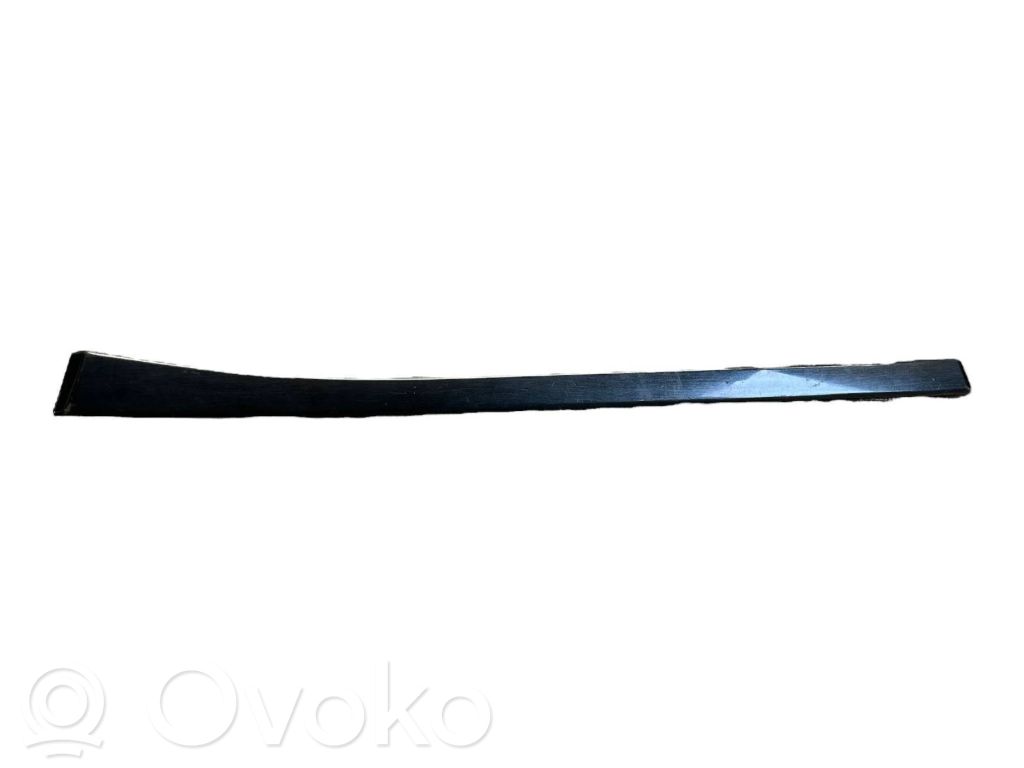 BMW 5 E39 Dashboard glove box trim 