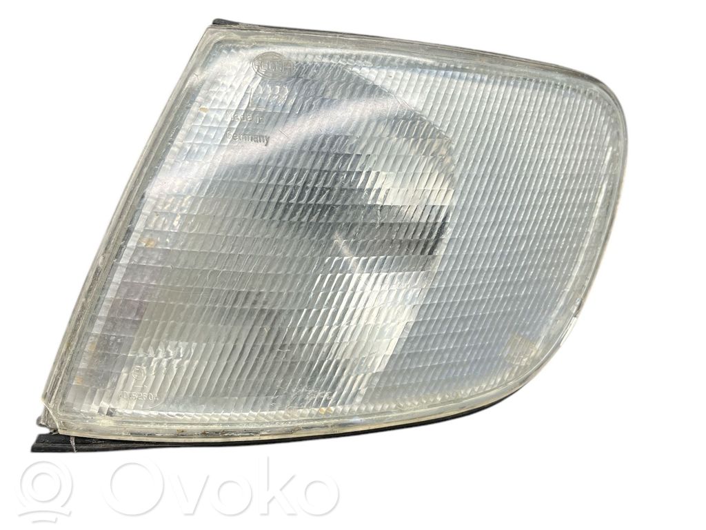 Audi 100 S4 C4 Front indicator light 