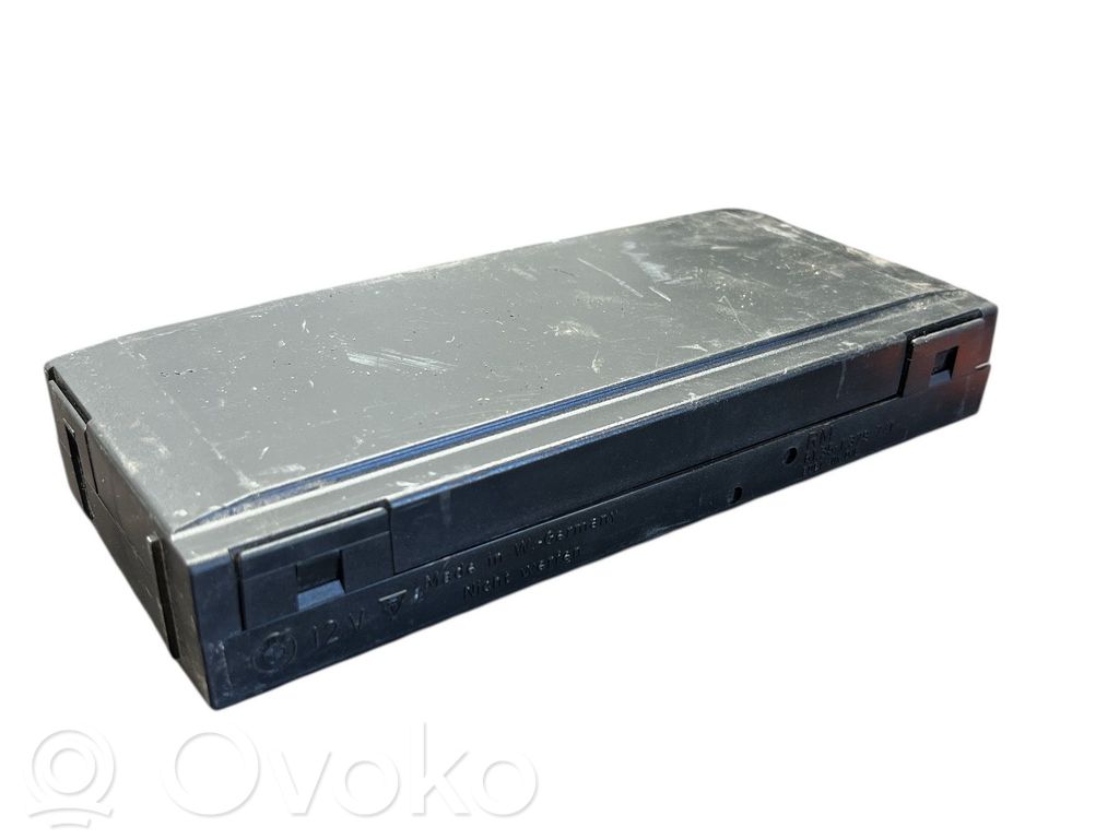 BMW 7 E38 Komforta modulis 