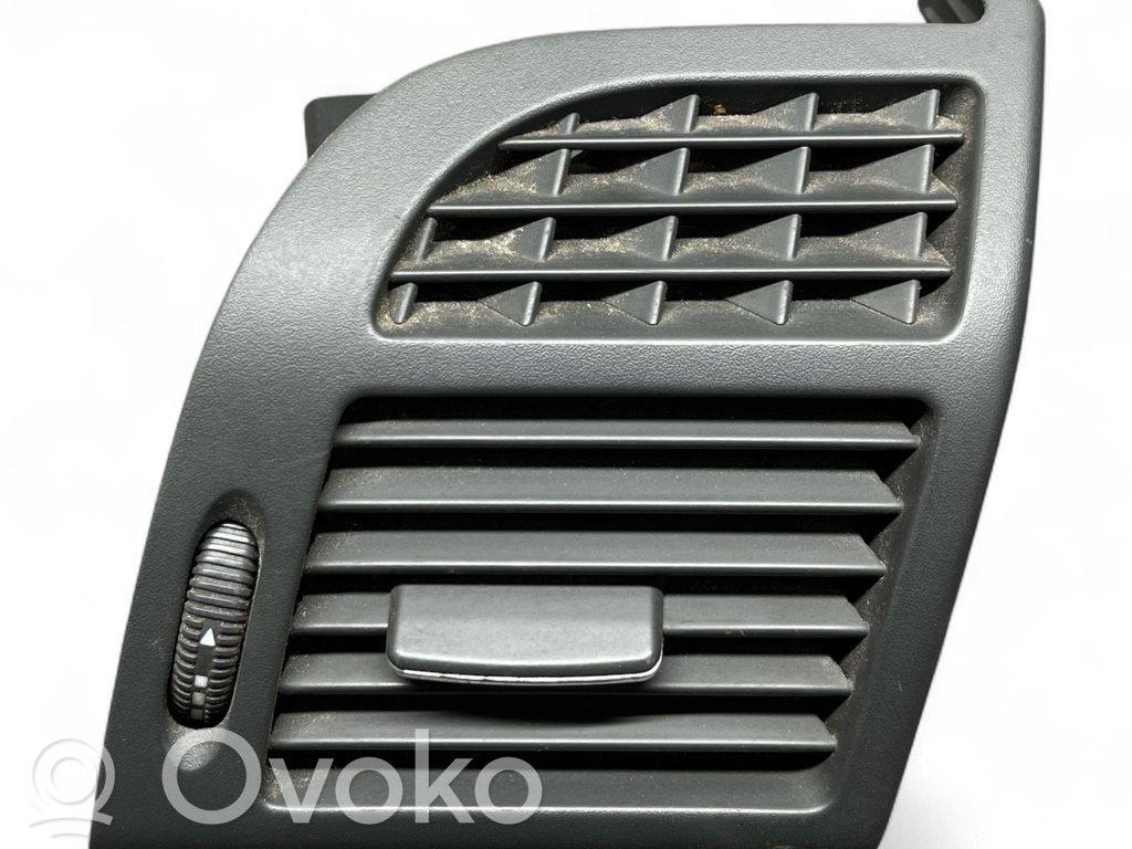 Mercedes-Benz E W211 Boczna kratka nawiewu deski rozdzielczej 