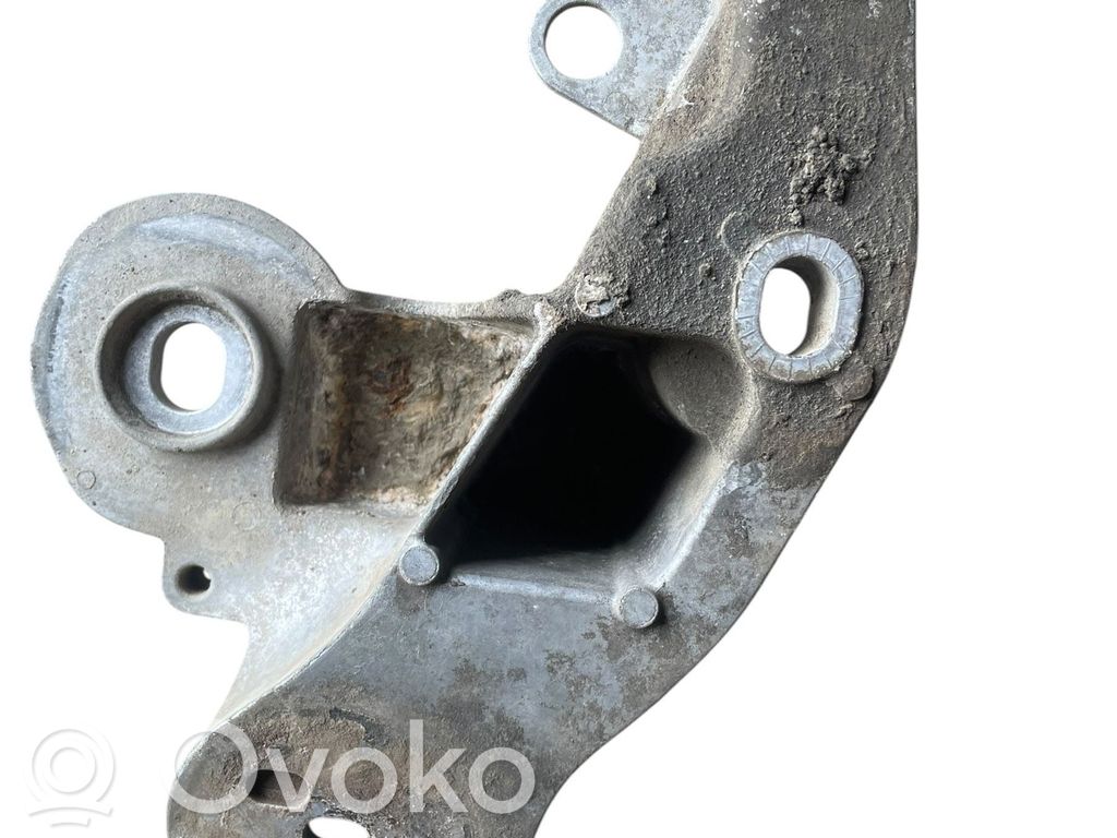 Engine mounting bracket   4F0199351H